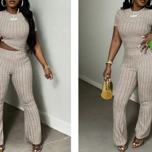 WHITE Women's Round Neck Ribbed Knit Jumpsuit 2 pcs (Brand New)